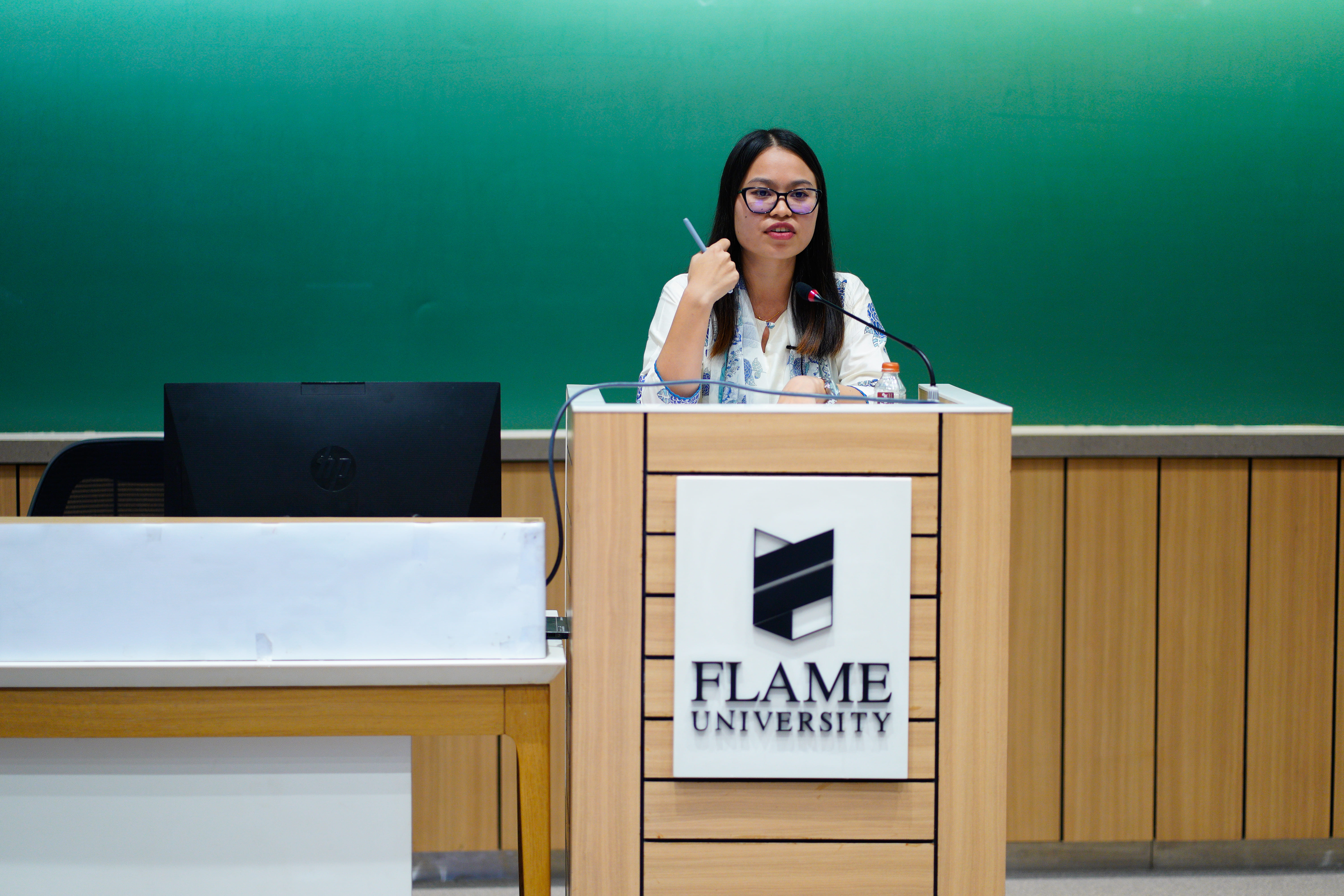 This is an example description for this item.